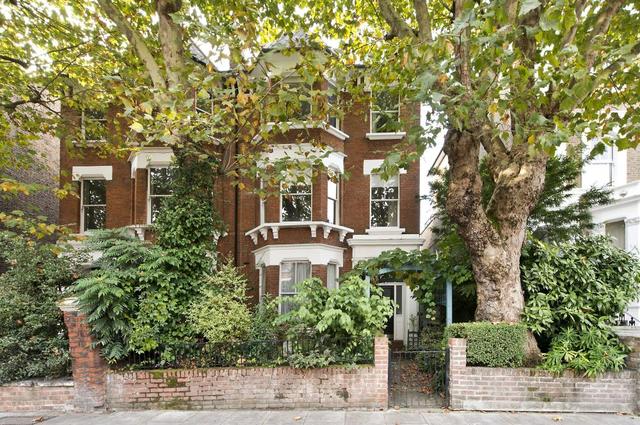  Image of 2 bedroom Flat to rent in St. Quintin Avenue London W10 at St Quintin Avenue  London, W10 6NZ