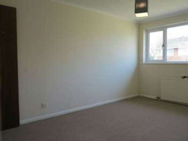  Image of 3 bedroom Terraced house to rent in Stephens Road Tadley RG26 at Stephens Road  Tadley, RG26 3RX
