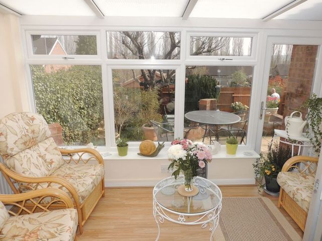  Image of 3 bedroom Detached house for sale in Stoke Road Bletchley Milton Keynes MK2 at Stoke Road Bletchley Milton Keynes, MK2 3AB