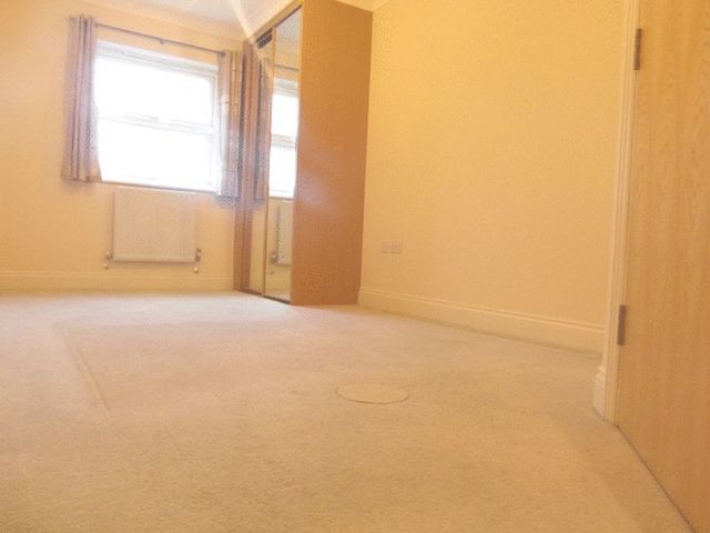  Image of 2 bedroom Flat to rent in Sydenham Road Croydon CR0 at Sydenham Road  Croydon, CR0 2EZ