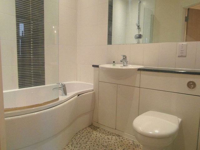  Image of 2 bedroom Flat to rent in Sydenham Road Croydon CR0 at Sydenham Road  Croydon, CR0 2EZ