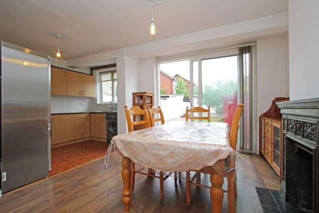  Image of 3 bedroom Detached house to rent in Tamworth Lane Mitcham CR4 at Tamworth Lane  Mitcham, CR4 1DJ