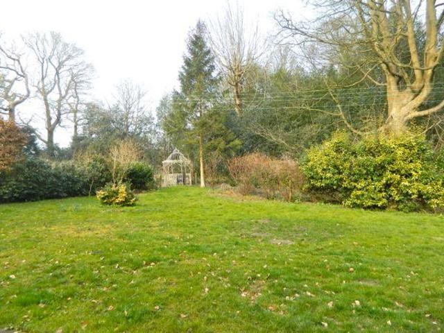  Image of 5 bedroom Detached house to rent in The Forstal Eridge Green Tunbridge Wells TN3 at Eridge Green  Tunbridge Wells, TN3 9JX