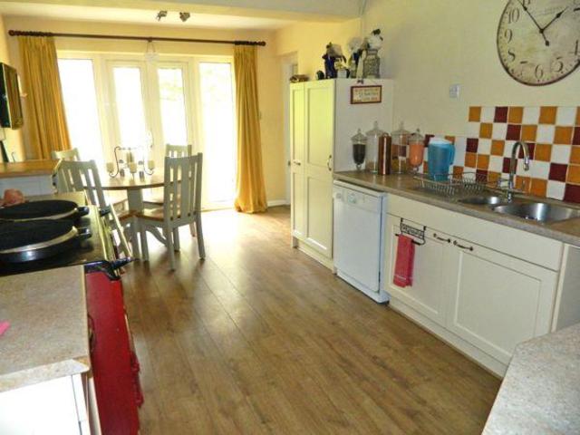  Image of 5 bedroom Detached house to rent in The Forstal Eridge Green Tunbridge Wells TN3 at Eridge Green  Tunbridge Wells, TN3 9JX