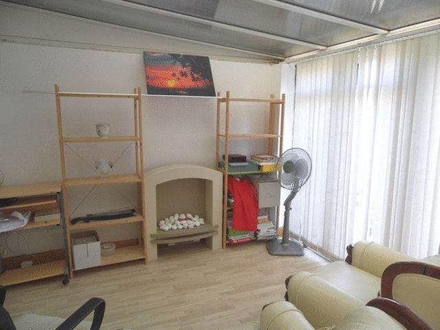  Image of 3 bedroom Terraced house for sale in The Glade Croydon CR0 at The Glade Shirley CROYDON, CR0 7QE