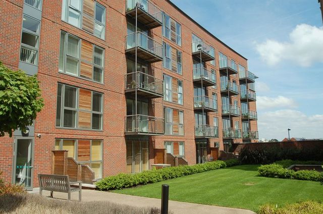  Image of 1 bedroom Flat for sale in The Heart Walton-on-Thames KT12 at The Heart  Walton on Thames, KT12 1GF