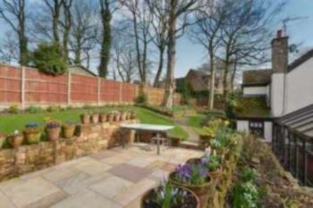  Image of 3 bedroom Detached house for sale in The Hermitage Mansfield NG18 at Mansfield Nottinghamshire Mansfield, NG18 5HG