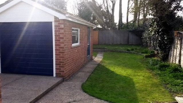  Image of 3 bedroom Semi-Detached house for sale in The Spinney Cottingham HU16 at The Spinney  Cottingham, HU16 5AU