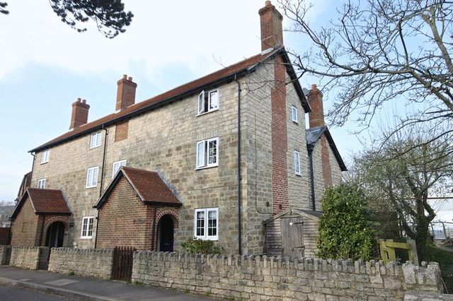  Image of 3 bedroom Detached house for sale in Thread Mill Lane Pymore Bridport DT6 at Thread Mill Lane Pymore Bridport, DT6 5QT