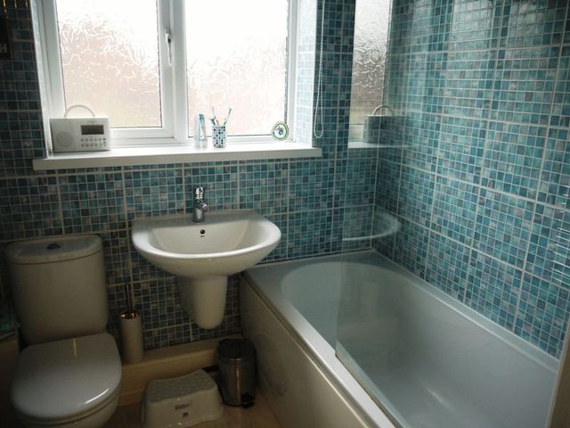  Image of 3 bedroom Semi-Detached house for sale in Horseshoe Close Fareham PO14 at Horseshoe Close Titchfield Common Fareham, PO14 4DR