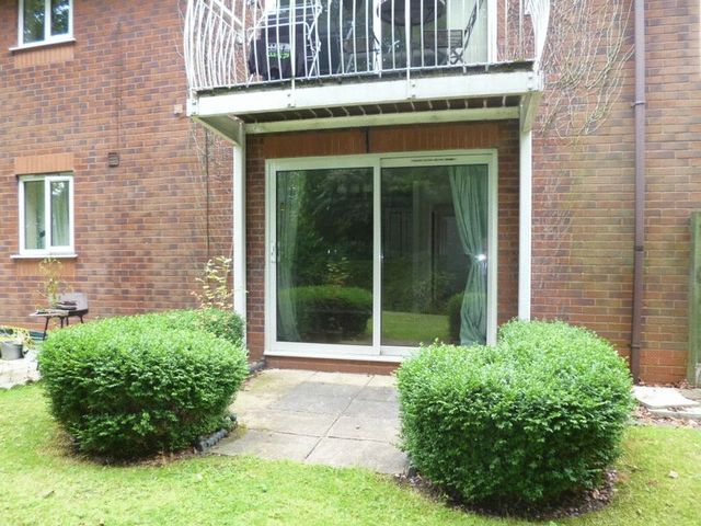  Image of 2 bedroom Flat to rent in Tolkien Way Hartshill Stoke-on-Trent ST4 at Tolkien Way Hartshill Stoke-On-Trent, ST4 7SJ