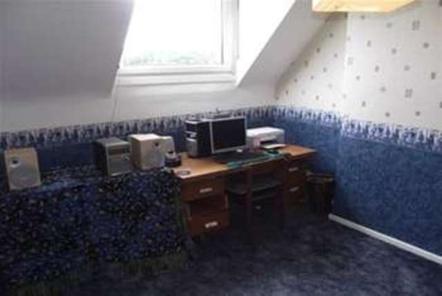  Image of 2 bedroom Flat to rent in Tower Walk Weston-super-Mare BS23 at Weston-super-Mare, BS23 2JR