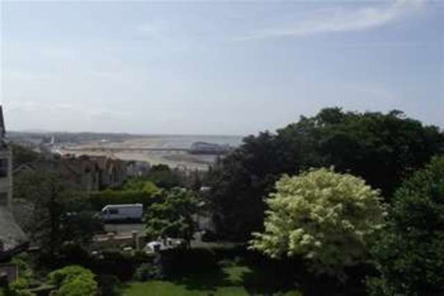  Image of 2 bedroom Flat to rent in Tower Walk Weston-super-Mare BS23 at Weston-super-Mare, BS23 2JR