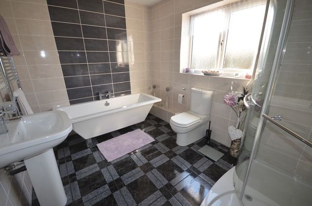 Image of 5 bedroom Detached house for sale in Carr End Lane Stalmine Poulton-Le-Fylde FY6 at Carr End Lane Stalmine Poulton-Le-Fylde, FY6 0LQ