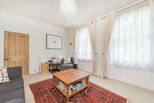  Image of 1 bedroom Flat to rent in Upper Brockley Road London SE4 at Upper Brockley Road  Brockley, SE4 1ST