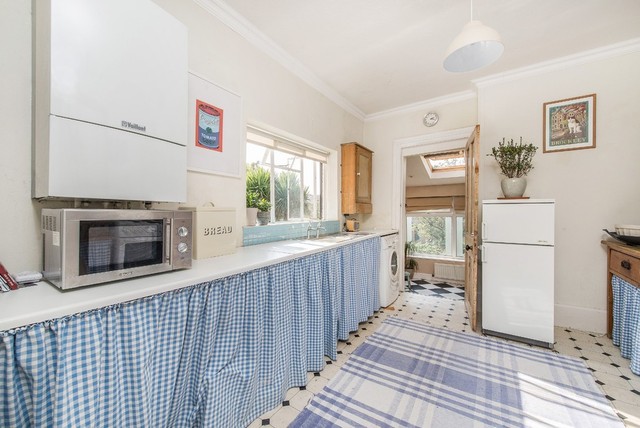  Image of 1 bedroom Flat to rent in Upper Brockley Road London SE4 at Upper Brockley Road  Brockley, SE4 1ST
