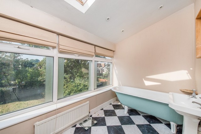  Image of 1 bedroom Flat to rent in Upper Brockley Road London SE4 at Upper Brockley Road  Brockley, SE4 1ST