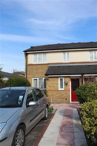  Image of 3 bedroom Terraced house for sale in Walnut Close London SE8 at Deptford, SE8 5HU