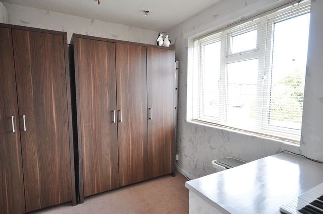  Image of 3 bedroom Semi-Detached house for sale in Monkswood Avenue Waltham Abbey EN9 at Monkswood Avenue  Waltham Abbey, EN9 1LJ