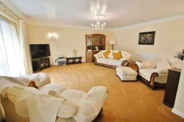  Image of 6 bedroom Detached house for sale in Waterloo Road Hainford Norwich NR10 at Hainford Norwich Waterloo, NR10 3AX