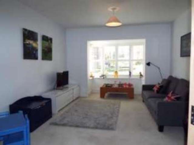  Image of 5 bedroom Detached house for sale in Pinehurst Gardens West Byfleet KT14 at West Byfleet Surrey West Byfleet, KT14 6HB