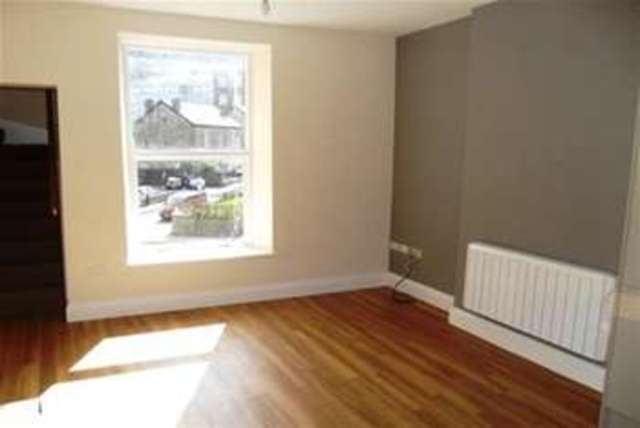  Image of 2 bedroom Flat to rent in Western Bank Sheffield S10 at Sheffield, S10 2TJ