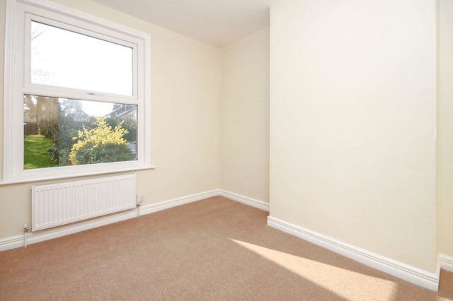  Image of 3 bedroom Terraced house for sale in Western Road Tring HP23 at Western Road  Tring, HP23 4BQ