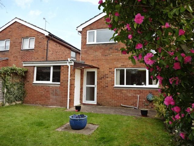  Image of 3 bedroom Detached house for sale in Western Way Kidderminster DY11 at Western Way  Kidderminster, DY11 6JF