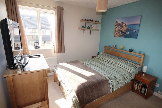  Image of 3 bedroom Detached house for sale in Wingate Drive Ampthill Bedford MK45 at Wingate Drive  Ampthill, MK45 2XF