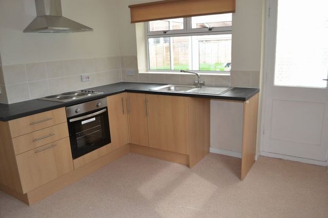  Image of 3 bedroom Detached house to rent in Woodland Drive Old Catton Norwich NR6 at Woodland Drive  Norwich, NR6 7AX