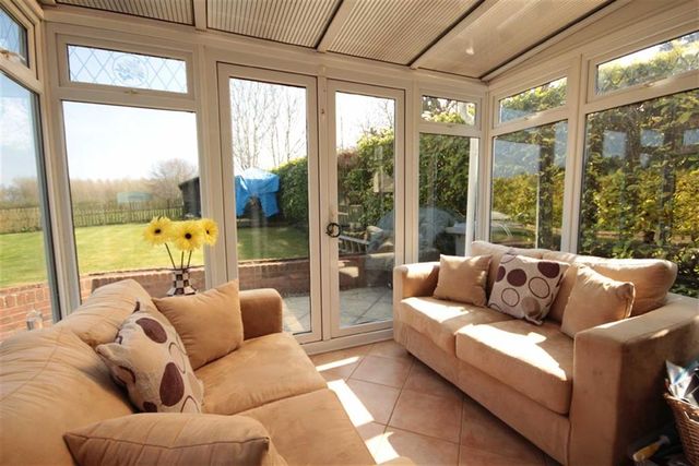  Image of 4 bedroom Property for sale in Marlborough Road Wroughton Swindon SN4 at Marlborough Road Wroughton Wroughton, SN4 0RX