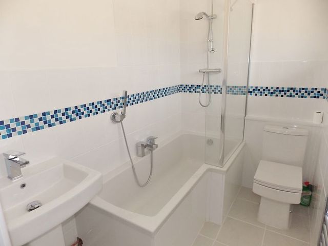  Image of 3 bedroom Detached house for sale in Yeolands Road Portland DT5 at Yeolands Road  Portland, DT5 2HN