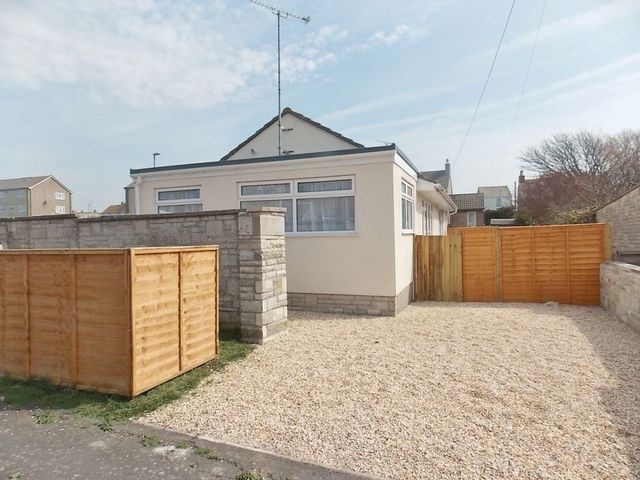  Image of 3 bedroom Detached house for sale in Yeolands Road Portland DT5 at Yeolands Road  Portland, DT5 2HN
