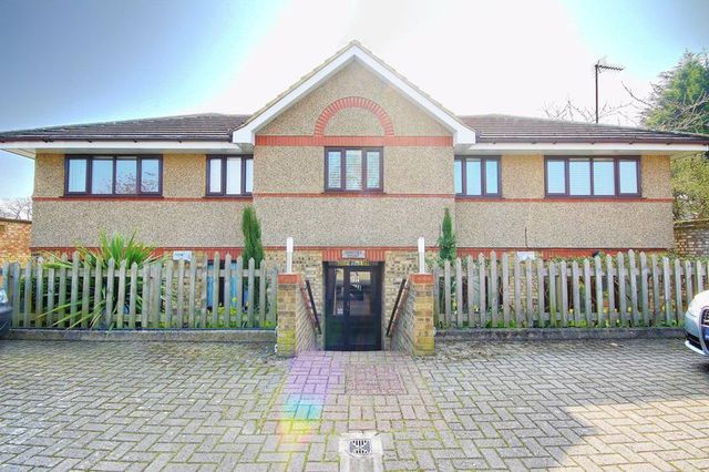  Image of 2 bedroom Flat for sale in Youngmans Close Enfield EN2 at Youngmans Close  Enfield, EN2 0RF