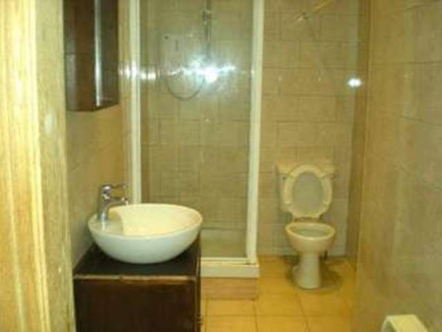  Image of 1 bedroom Flat to rent in Pear Tree Road Derby DE23 at Pear Tree Road  Normanton, DE23 6PY
