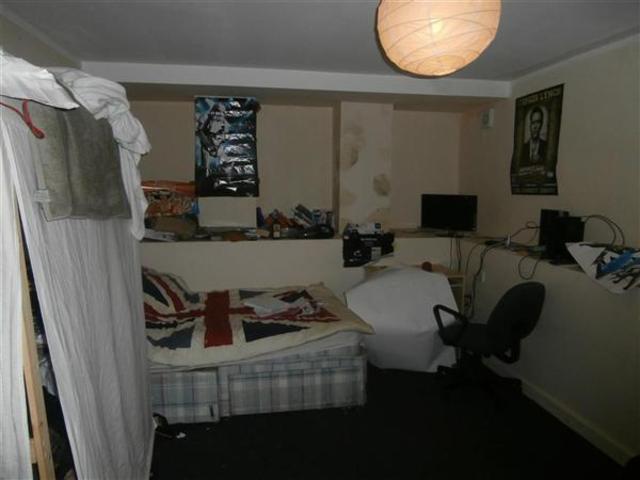  Image of 2 bedroom Apartment to rent in Westridge Road Southampton SO17 at Portswood, SO17 2HP