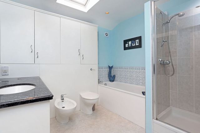  Image of 5 bedroom Detached house for sale in Glen Avenue Abbots Leigh Bristol BS8 at Glen Avenue Abbots Leigh Bristol, BS8 3SD