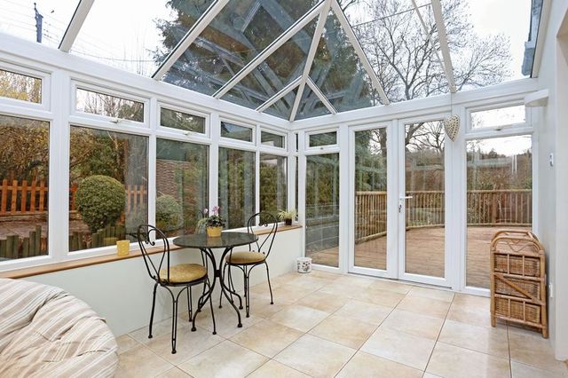  Image of 5 bedroom Detached house for sale in Glen Avenue Abbots Leigh Bristol BS8 at Glen Avenue Abbots Leigh Bristol, BS8 3SD