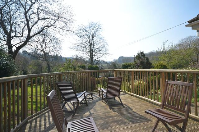  Image of 5 bedroom Detached house for sale in Glen Avenue Abbots Leigh Bristol BS8 at Glen Avenue Abbots Leigh Bristol, BS8 3SD