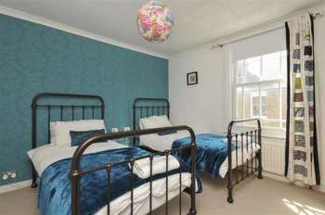  Image of 3 bedroom Terraced house for sale in Albert Street Whitstable CT5 at Albert Street  Whitstable, CT5 1HP