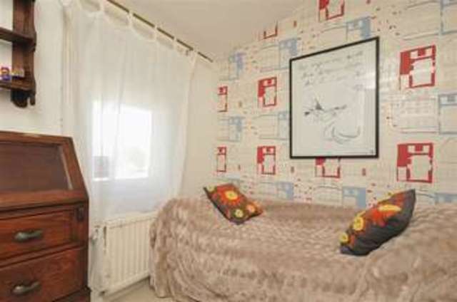  Image of 3 bedroom Terraced house for sale in Albert Street Whitstable CT5 at Albert Street  Whitstable, CT5 1HP