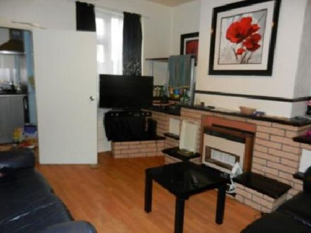  Image of 5 bedroom House Share to rent in Alfreton Road Nottingham NG7 at Arboretum Bristol Arboretum, NG7 3PE