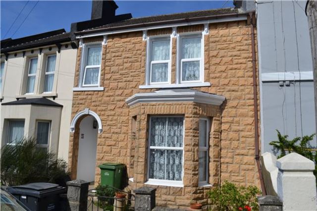  Image of 3 bedroom Terraced house for sale in Ashburnham Road Hastings TN35 at East Sussex, TN35 5JL