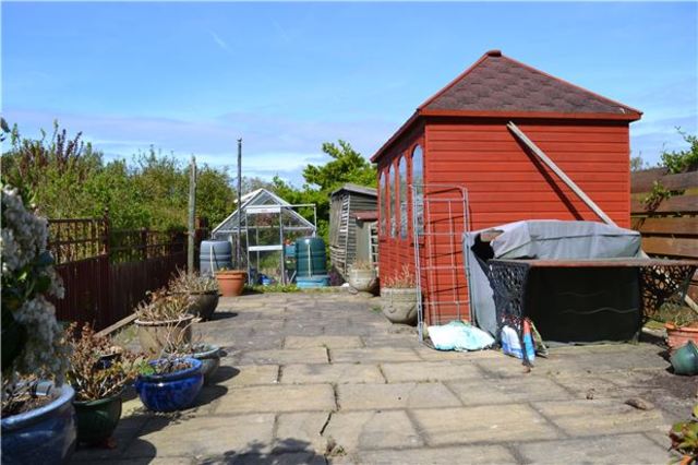  Image of 3 bedroom Terraced house for sale in Ashburnham Road Hastings TN35 at East Sussex, TN35 5JL