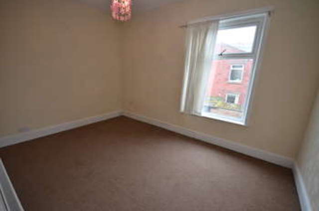  Image of 2 bedroom Terraced house to rent in Atlas Road Darwen BB3 at Darwen Lancashire, BB3 3BY