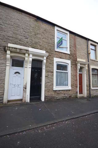 Image of 2 bedroom Terraced house to rent in Atlas Road Darwen BB3 at Darwen Lancashire, BB3 3BY