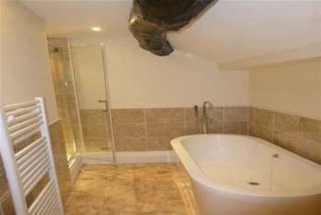  Image of 3 bedroom Property to rent in Audenshaw Road Audenshaw Manchester M34 at Manchester, M34 5PJ