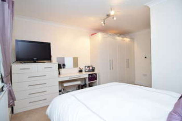  Image of 2 bedroom Property for sale in Barnes Way Herne Bay CT6 at Barnes Way  HERNE BAY, CT6 6RX