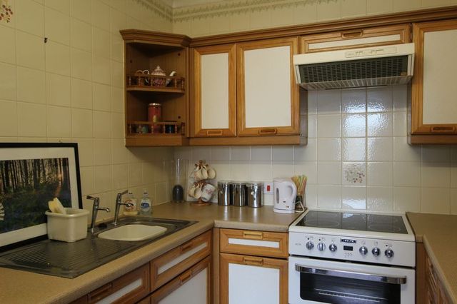  Image of 2 bedroom Property for sale in Beechwood Gardens Caterham CR3 at Beechwood Gardens  Caterham, CR3 6NR