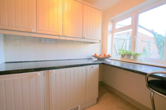  Image of 3 bedroom Detached house to rent in Westfield Road Benson Wallingford OX10 at Westfield Road  Benson, OX10 6NH